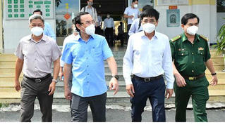 TP HCM cần thêm 2 tuần để kiểm soát COVID-19