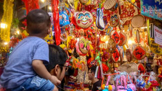 Trung thu trăng sáng như gương…