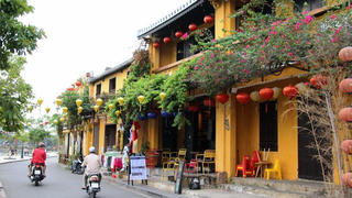 Du lịch nhà cổ - di sản “ngủ quên”?