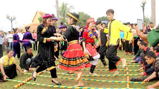 Phát huy di sản văn hóa như những “báu vật quốc gia” 