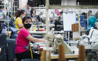 TP Hồ Chí Minh: Công nhân gặp khó vì thiếu chỗ gửi con