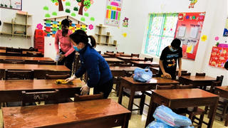 Cho trẻ đến trường: Nhiều phụ huynh băn khoăn 