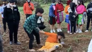 Phong tục biến tướng thành hủ tục: Làm gì để ngăn chặn?