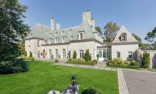 Giới siêu giàu Mỹ vung hơn 40 tỷ USD tậu nhà xa xỉ