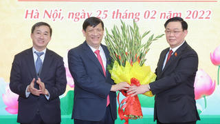 “Giỏi chuyên môn, vững quản trị” để phục vụ nhân dân 