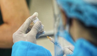  Xử lý nghiêm vụ tiêm nhầm vaccine cho bé 7 tháng tuổi