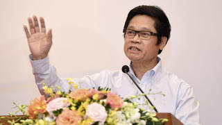 Cần "gói hỗ trợ niềm tin" cho thị trường bất động sản