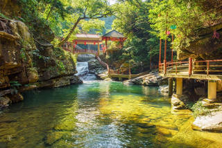  Xanh mát thác Bản Khiếng