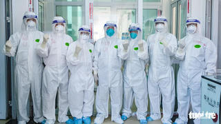 Bộ Y tế yêu cầu các địa phương báo cáo tình hình viên chức y tế bỏ việc 