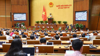 Quốc hội chất vấn Bộ trưởng Nguyễn Thanh Nghị 