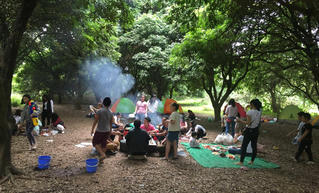 “Gỡ” áp lực học hành cho con trẻ: Cần sự chung tay của cộng đồng