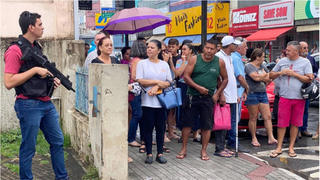 Xả súng trường học khiến 11 người thương vong ở Brazil