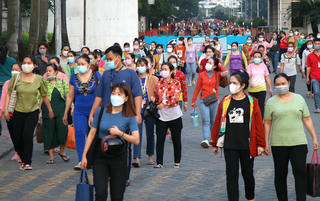 Không một đồng tích lũy 