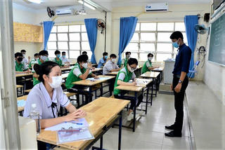 Tuyển sinh đại học 2023: Cố gắng đơn giản hóa thủ tục cho thí sinh