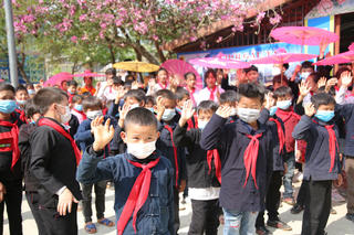 Phát triển giáo dục vùng khó phải bắt đầu từ việc nhỏ