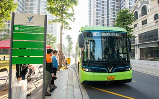 Hà Nội: Đề xuất lộ trình buýt điện thay thế xe diesel