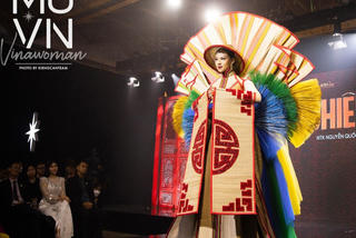 Trang phục dân tộc của Hoa hậu: Ranh giới giữa phá cách và “làm lố”