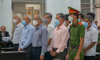 Hai cựu Chủ tịch UBND Khánh Hòa tiếp tục lãnh án tù