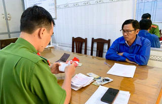 Thầy bói rởm trả giá 