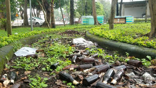 Công viên giữa lòng TP Vinh xuống cấp nhếch nhác 