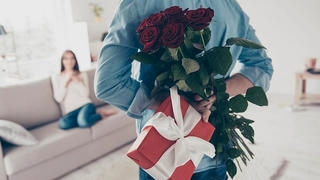 Những người phụ nữ chưa bao giờ được tặng hoa