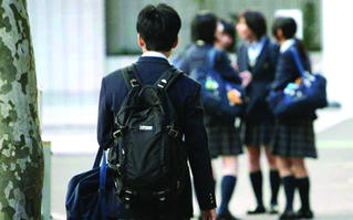 Nhật Bản: Tỷ lệ học sinh tự tử tăng báo động