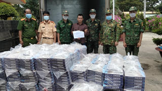 Biên Phòng tỉnh Long An bắt giữ vụ vận chuyển thuốc lá ngoại nhập lậu lớn nhất từ trước đến nay