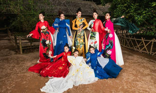 “Sen - Kính dâng Người” - bộ sưu tập áo dài nhân kỷ niệm 133 ngày sinh nhật Bác