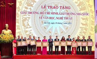 Trao tặng Giải thưởng Hồ Chí Minh, Giải thưởng Nhà nước về văn học, nghệ thuật năm 2022 tặng 128 tác giả, đồng tác giả