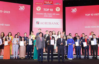 Agribank Top 10 thương hiệu mạnh Việt Nam 2023