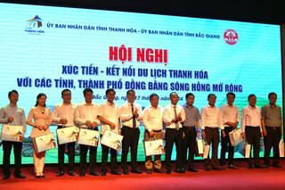 Hội nghị liên kết phát triển du lịch Thanh Hóa với các tỉnh, thành phố đồng bằng sông Hồng mở rộng tại Bắc Giang 