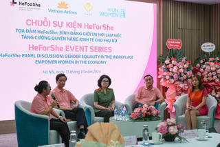 Vietnam Airlines tiếp tục chuỗi sự kiện HeForShe, ký kết hợp tác với Un Women thúc đẩy sự tiến bộ của phụ nữ