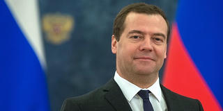 Thủ tướng Nga Medvedev sẽ thăm Việt Nam vào đầu tháng 4