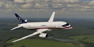 Nga xúc tiến đưa máy bay SSJ-100 vào thị trường Việt Nam