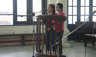 Vụ môi giới mại dâm xuyên Việt giá “khủng” : “Tú bà” than do thu nhập thấp