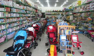 'Tháng cô hồn': Nơi né mở hàng, chỗ tăng doanh thu