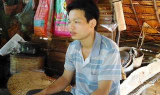 Bí ẩn những cỗ quan tài treo trên vách hang ma ở Cổ Lũng