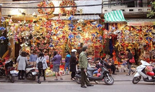 Bỏ hàng chục triệu, vui Noel vài ngày