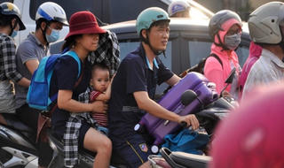 Cửa ngõ thủ đô tắc nghẽn sau 4 ngày nghỉ lễ
