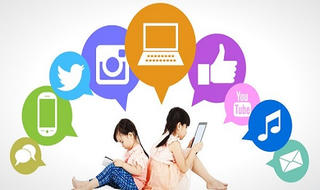 Không cấm con dùng mạng xã hội  mới là cha mẹ hiểu biết?