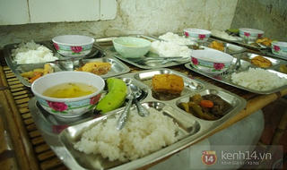 Đĩa cơm bình dân giá 200.000đ và hình ảnh 'công bộc của dân' trong quán ăn ven đường quốc lộ