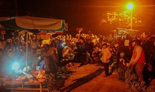 Độc đáo chợ phiên vùng cao A Lưới