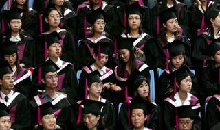 Dự thảo Luật Giáo dục Đại học: Sinh viên trong hội đồng nhà trường - tại sao không?