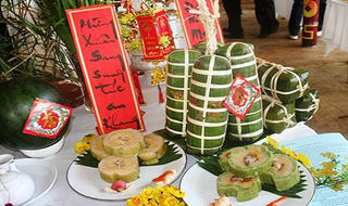 Đậm đà Tết Việt