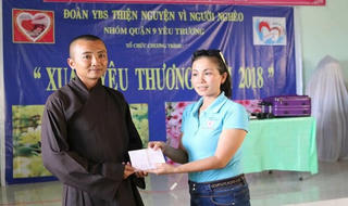 Tết đến sớm với người nghèo xứ sở sen hồng