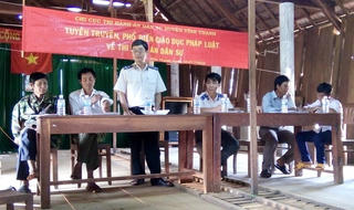 Đẩy mạnh phổ biến pháp luật trong toàn hệ thống THADS