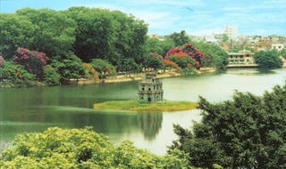 Môi trường văn hóa du lịch đang bị ô nhiễm rất nặng nề! 