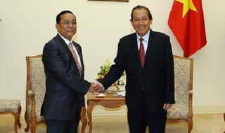 Phó Thủ tướng Thường trực Trương Hòa Bình tiếp Bộ trưởng Bộ Các vấn đề biên giới Myanmar