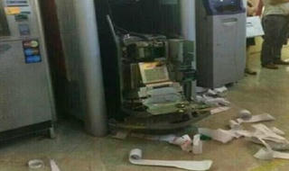 Cả gan phá cây ATM trộm tiền, lĩnh 5 năm tù