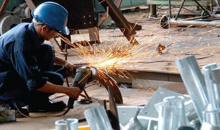Vấn đề lao động trong Hiệp định CPTPP: Công đoàn không nên bị giới sử dụng lao động can thiệp